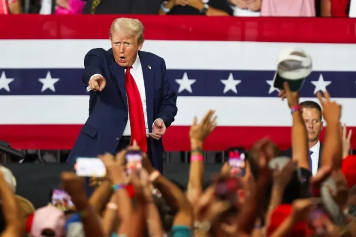 Donald Trump: AS Lenyapkan...
