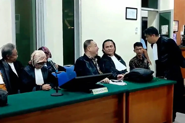 Jaksa Minta Hakim PN...