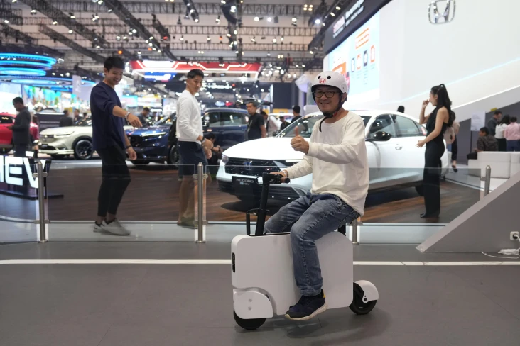 GIIAS 2024: Serunya...