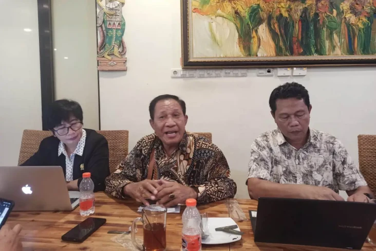 Warga Surabaya Ini Mengaku...