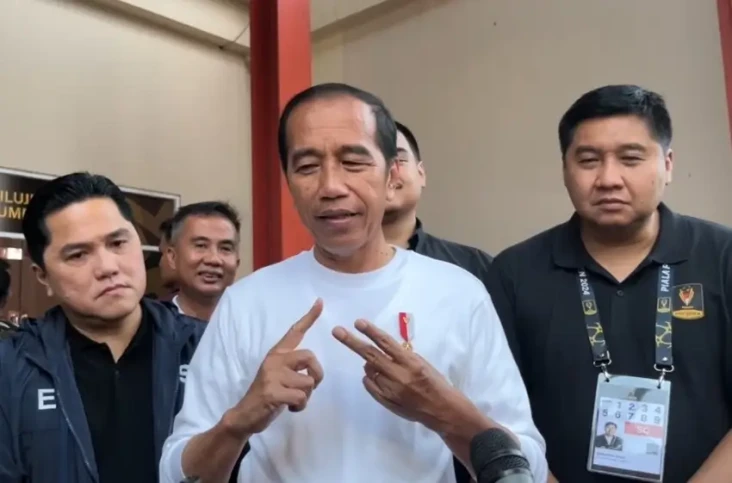 Hari Ini Jokowi Ngantor...
