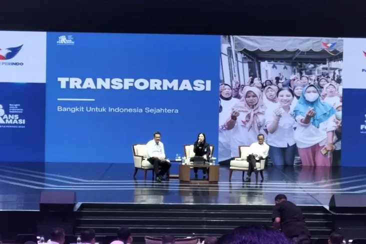 Angela Tanoesoedibjo...