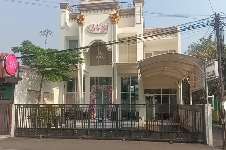 Wanita Tewas di Klinik...