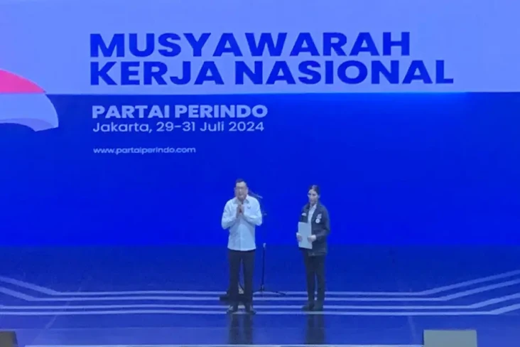 Angela Tanoesoedibjo...
