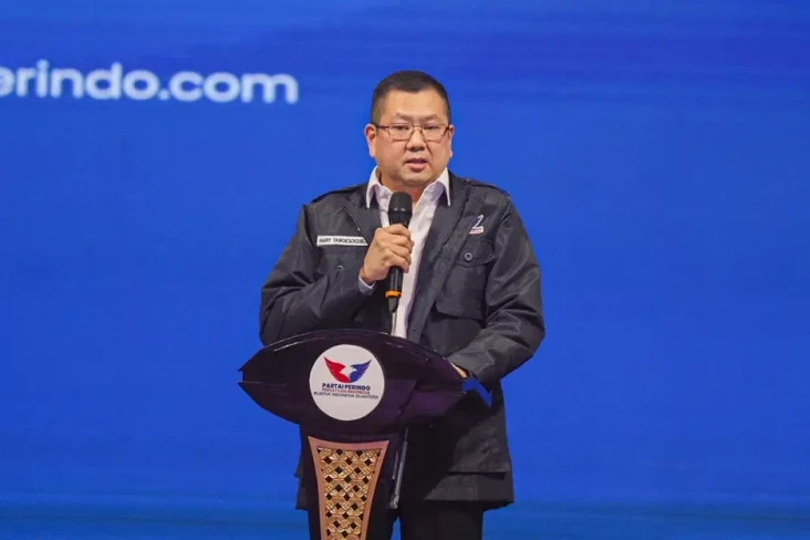 HT: Perindo Harus Ambil...