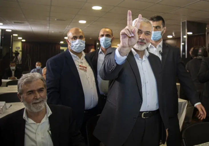 Israel Gunakan Rudal...