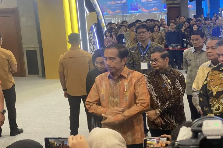 Soal Sidang Kabinet...