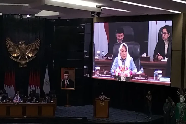 Pimpin Rapat, Zita Anjani...