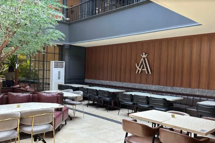 5 Rekomendasi Restoran...