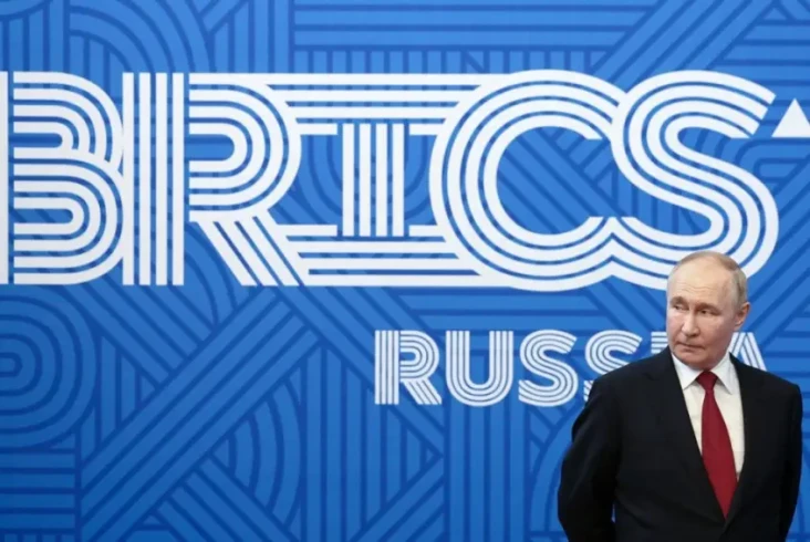 Peminat BRICS di Antara...