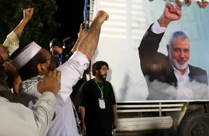Ayatollah Khamenei Jadi...