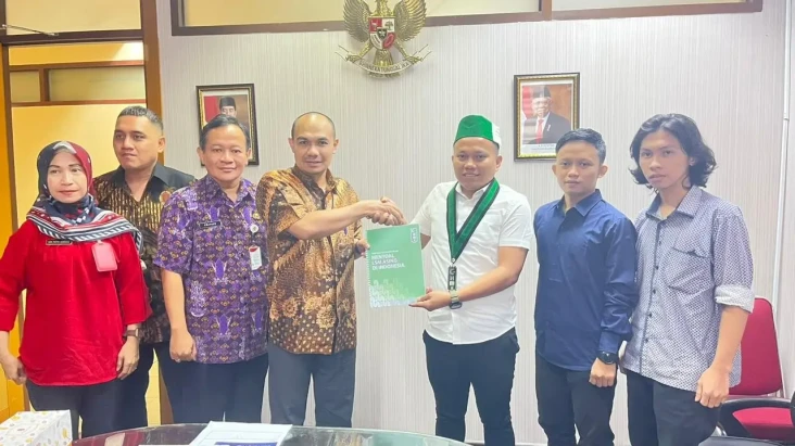 PB HMI Serahkan Draf...
