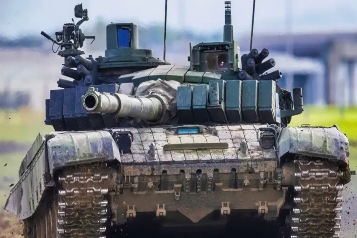 Rusia Luncurkan Tank...