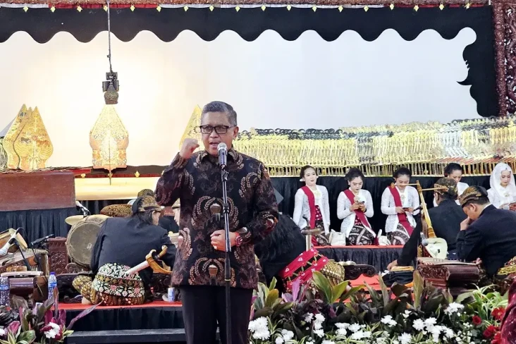 Jokowi Minta Maaf, PDIP:...