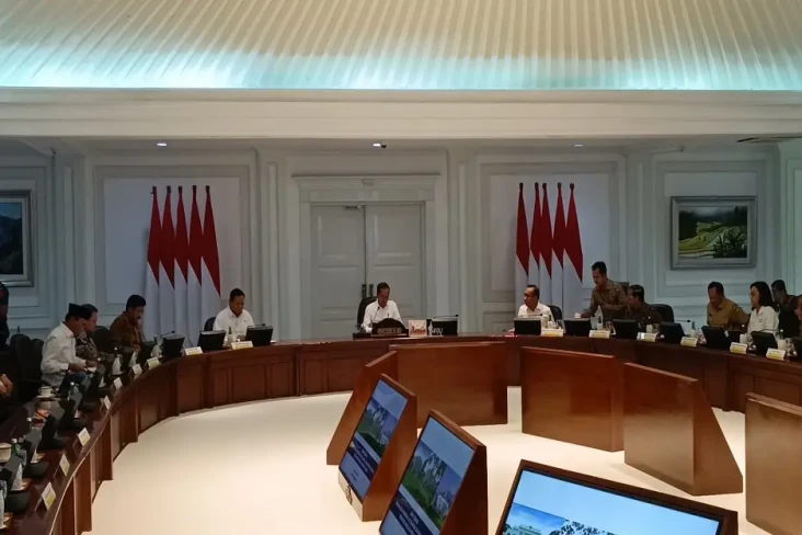 Gelar Ratas RAPBN 2025,...