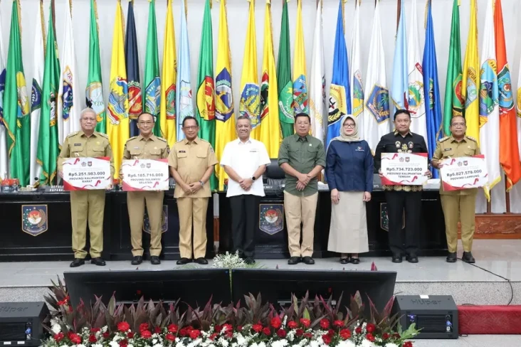 Kemendagri dan Kemenkeu...