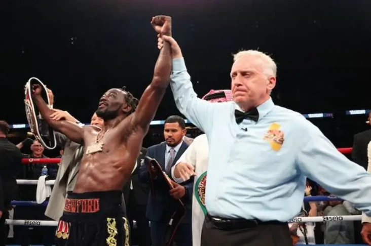 Terence Crawford Juara...