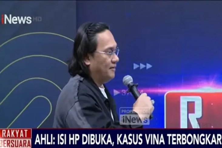 Farhat Abbas Tantang...