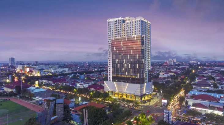 Apartemen One East Surabaya...