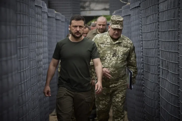 Zelensky: Barat Terlalu...