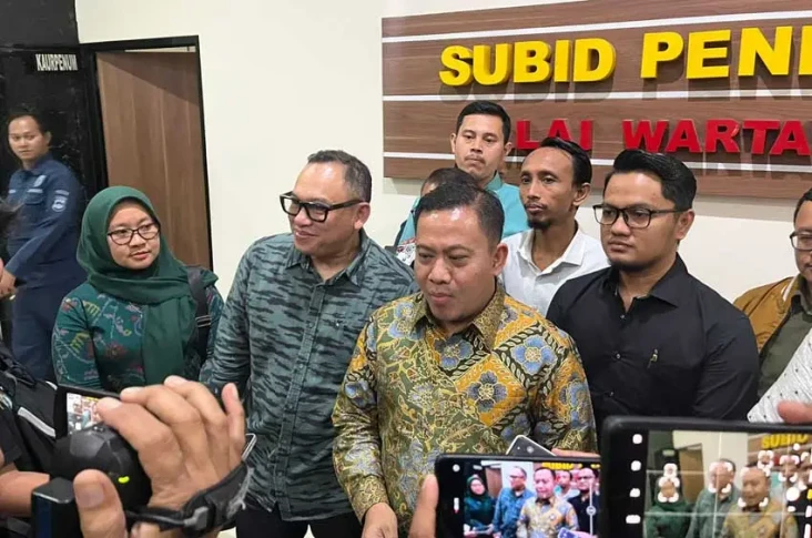 Mantan Sekjen PKB Lukman...