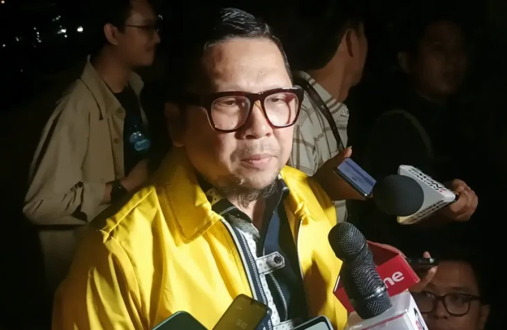Golkar Rapat Internal...