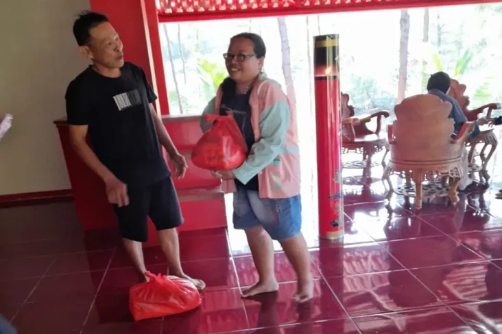 Rayakan HUT ke-79 RI,...