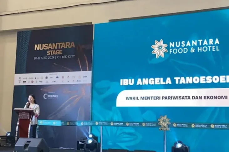 Angela Tanoesoedibjo...