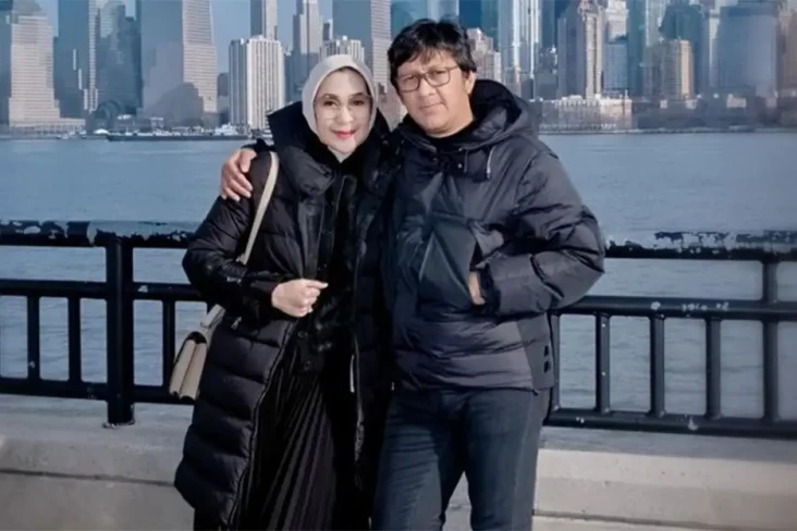 Profil Istri Andre Taulany,...