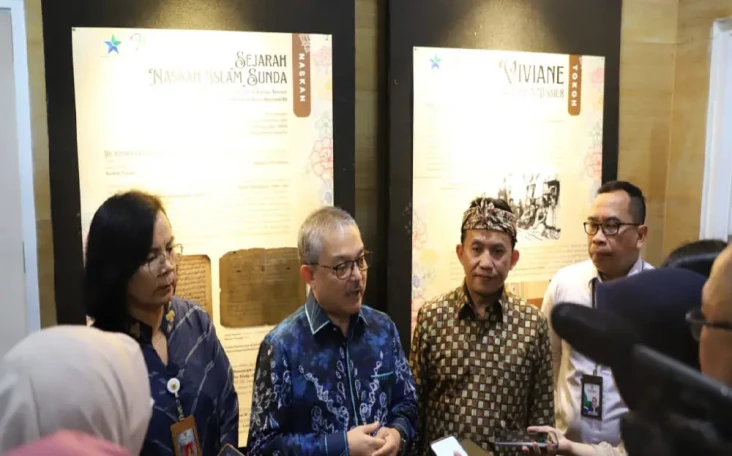 Koleksi Manuskrip Sunda...