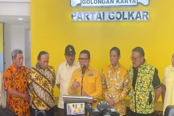 Sebut Ada Parpol di...