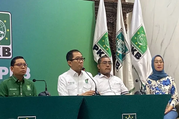 PKB Gelar Muktamar di...