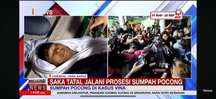 Warga Padati Prosesi...