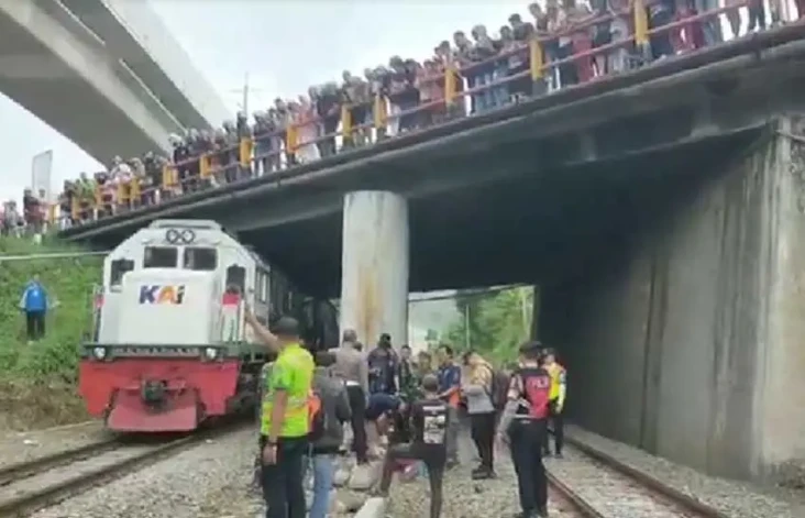 Loncat dari Jembatan...