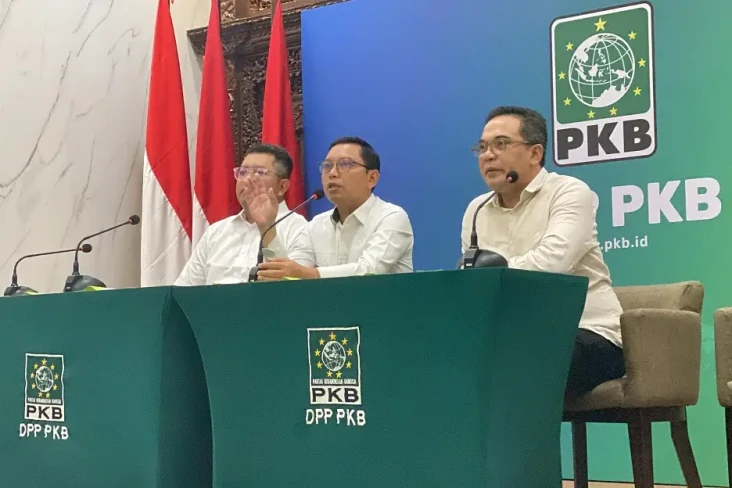 Airlangga Mundur Jadi...