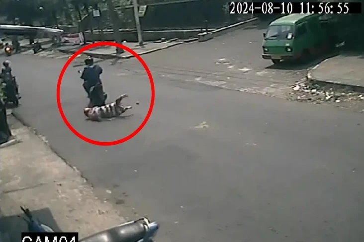 Detik-detik Perempuan...