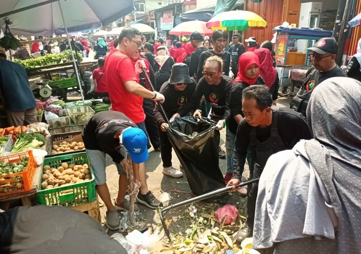 Operasi Bersih di Pasar...