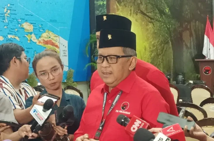 Hasto Ungkap Alasan...