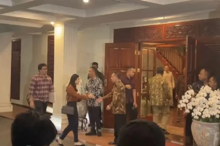 Bertemu Prabowo Subianto,...
