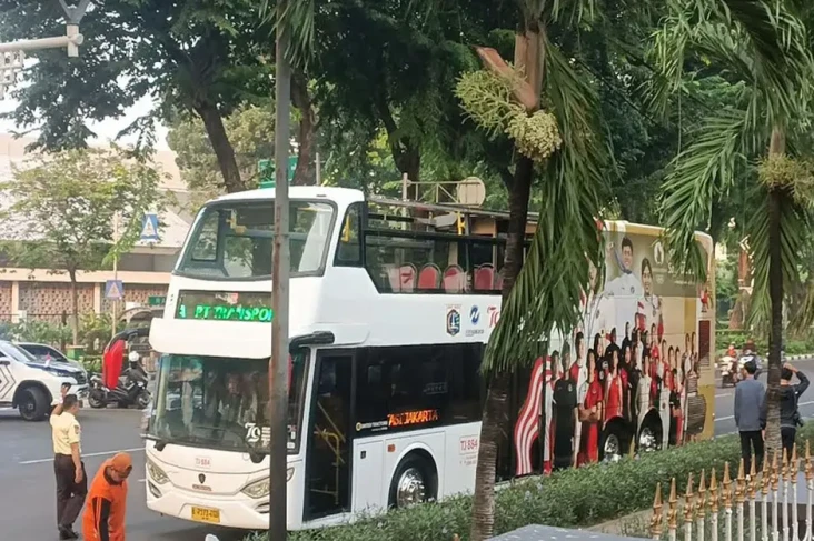 Bus dan Pengamanan Bersiap...