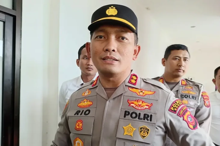 Periksa 4 Rekan Armor...
