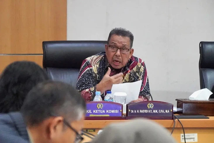 Target Pipanisasi Air...