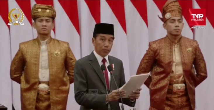 Jokowi Patok Belanja...