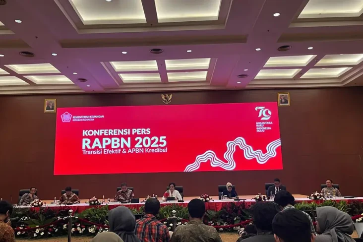 Sri Mulyani Bicara Soal...