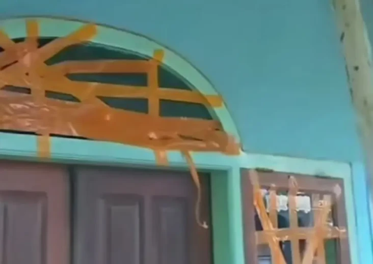 Viral! Kaca Rumah Warga...
