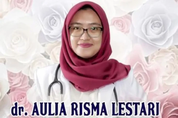 9 Lembar Catatan Almarhum...
