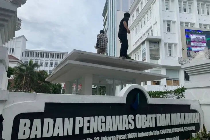 BPOM Buka 781 Formasi...