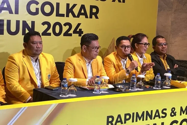 Munas XI Golkar Tetapkan...