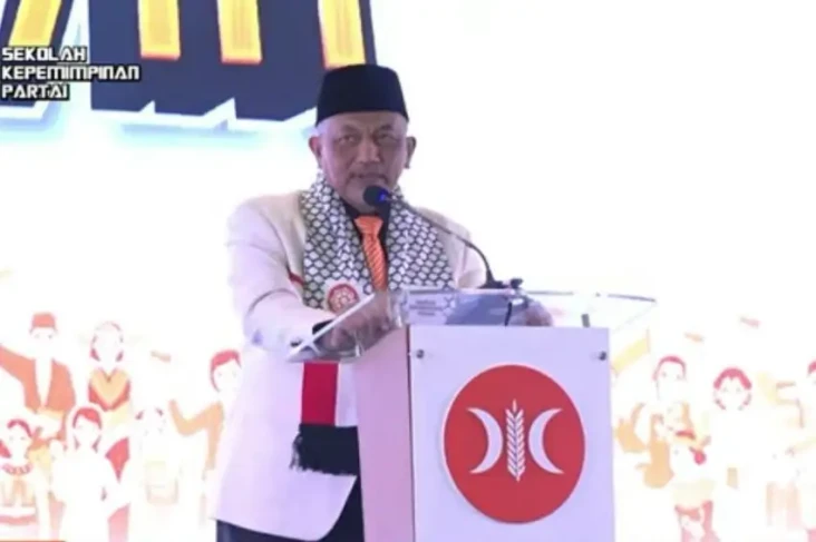 Anies Bisa Diusung PDIP,...
