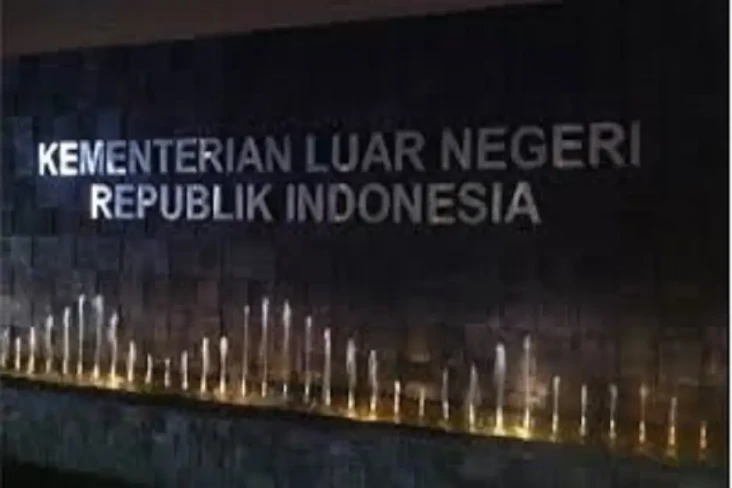 Kemenlu Buka Lowongan...